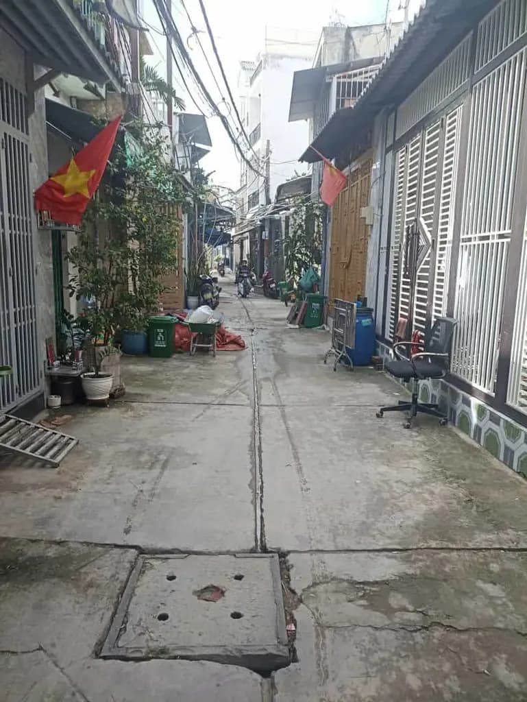 Main-Bán Nhà Lê Trọng Tấn Tân Phú 32m2 Hẻm Ô Tô Cách Aeon 3 Phút Nhỉnh 3 Tỷ-3