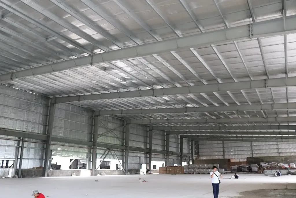 Main-Xưởng Phú Giáo mới xây dựng 14400m2 VP 250m2, nhà ăn 100m2. PCCC tự động nghiệm thu, đường cont-0