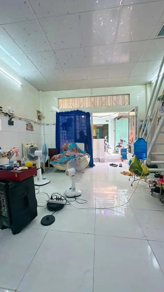 Main-NHÀ RẺ TRUNG TÂM Q8, BỀ NGANG LỚN-1