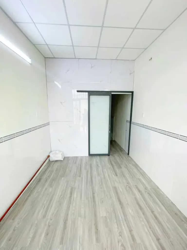 Main-Bán nhà Xuân Thới Đông, SHR, giá 2,25 Tỷ _ KT 3x8m, 2 tầng, hẻm xe hơi-3