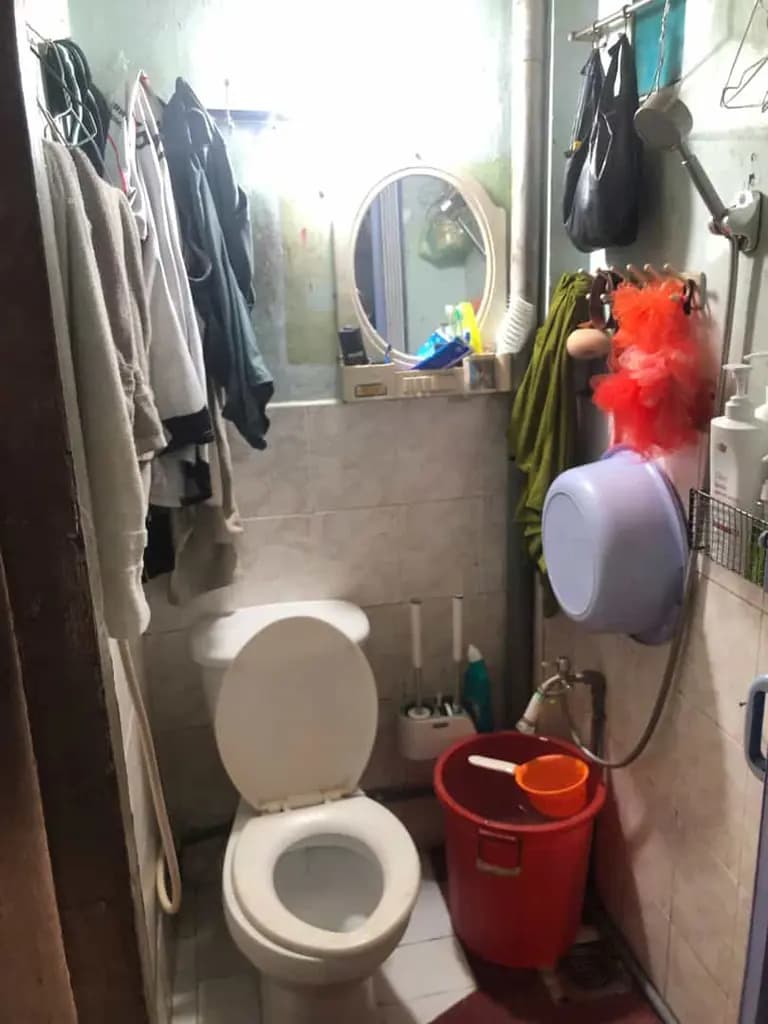 Main-NHÀ VUÔNG NHƯ ĐÚC SÁT MẶT TIỀN HẺM THÔNG CHỈNH NHỈNH 1 ĐỒNG - SIÊU RẺ-4
