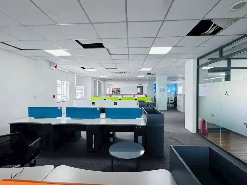 Main-Cho thuê Văn phòng 340m2 giá 230k/m2 tại Đường Cách Mạng Tháng 8 Phường Cái Khế Quận Ninh Kiều Cần Thơ-2