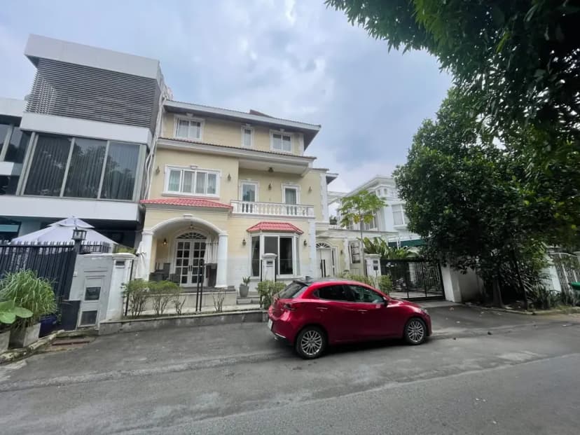 Cho thuê Nhà riêng 225m2 giá 92 triệu tại Đường Nguyễn Lương Bằng (Broad Way) Phường Tân Phú Quận 7 TP. Hồ Chí Minh