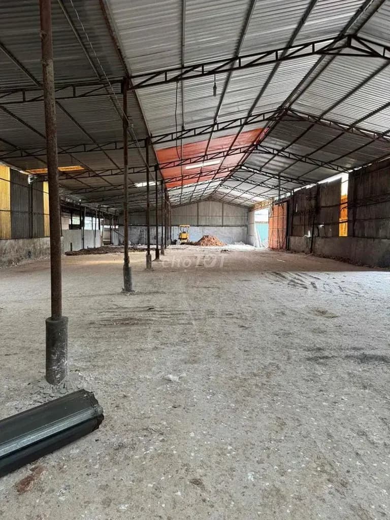 Main-Xưởng Thuận An 1300m/40tr Đường cont có văn phòng-1