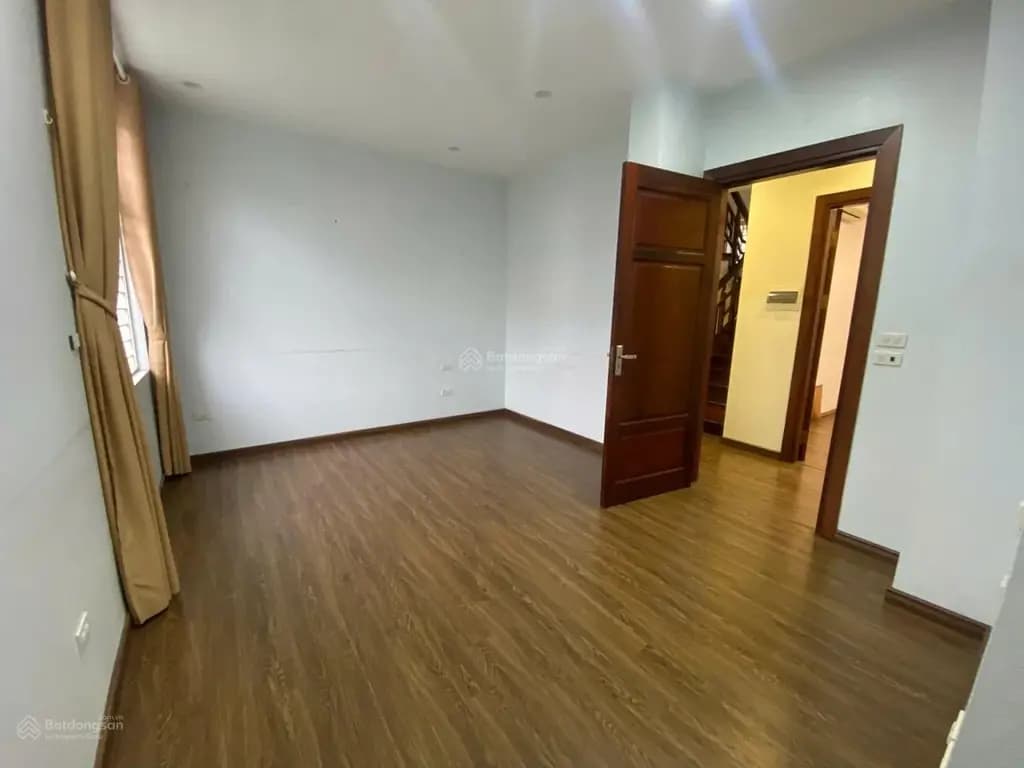 Main-CHO THUÊ BIỆT THỰ NGUYỄN VĂN LỘC 130M X 3 TẦNG THÔNG SÀN 35 TRIỆU LH 0333846866 0963989690-3