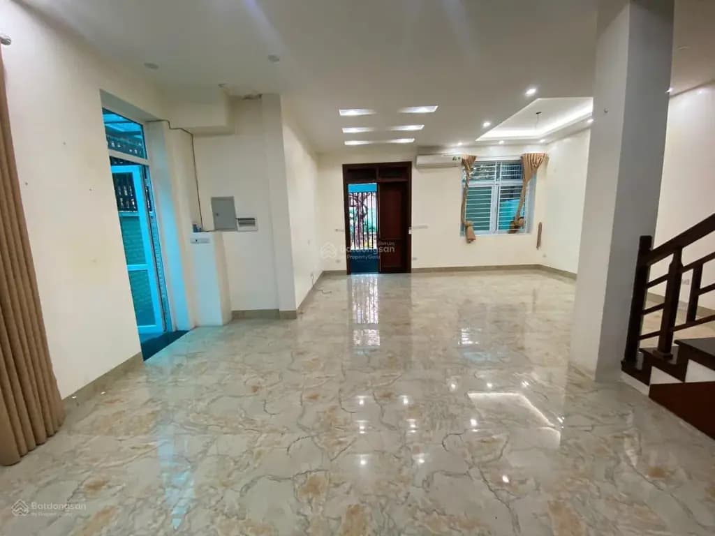 Main-CHO THUÊ BIỆT THỰ NGUYỄN VĂN LỘC 130M X 3 TẦNG THÔNG SÀN 35 TRIỆU LH 0333846866 0963989690-6