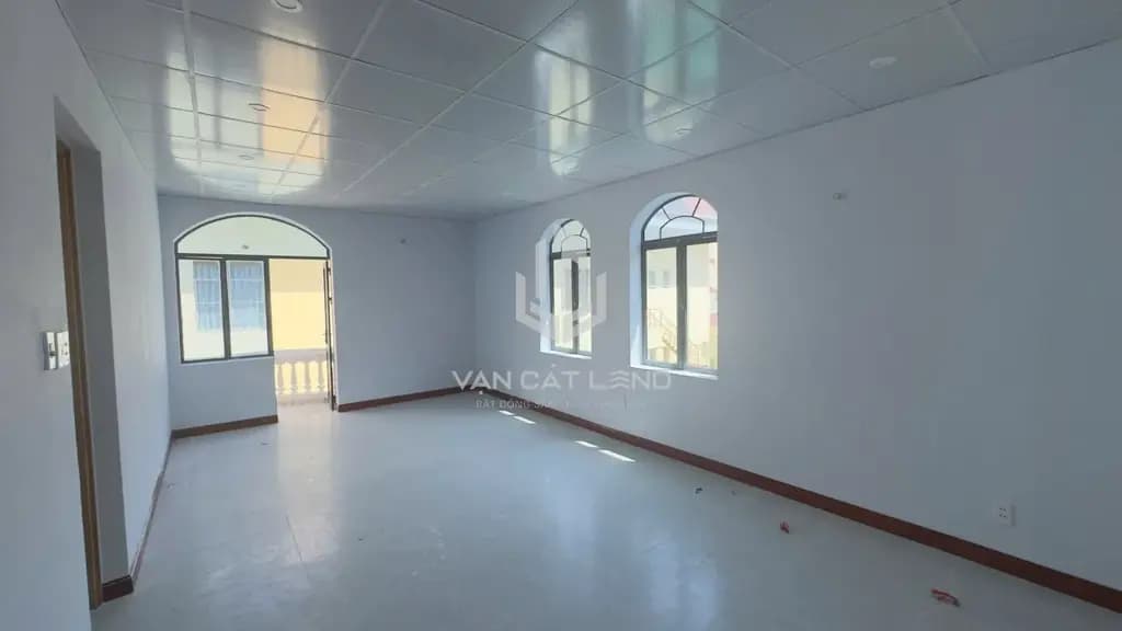 Main-🔥 CHO THUÊ NHÀ 1T2L HẺM Ô TÔ XÔ VIẾT NGHỆ TĨNH – 300M² – P. THẮNG TAM – 20 TRIỆU/THÁNG 🔥-4