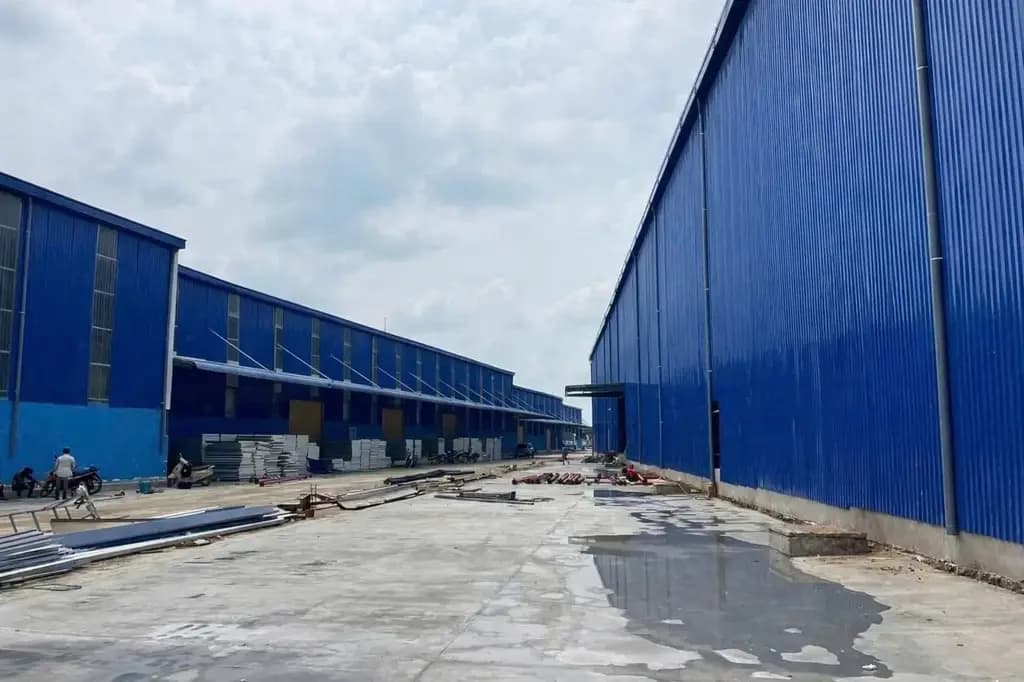 Main-🏭 KHO MẶT TIỀN QL61C CẦN THƠ 2.500M²: ĐIỆN TRẠM 250KVA – PCCC TỰ ĐỘNG – CONT KHÔNG CẤM TẢI-1