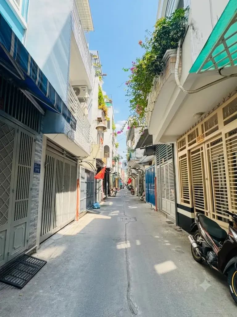 Main-Bán nhà 32m2-8,09 tỷ, 3 lầu mới xây 5PN, hẻm ô tô trung tâm quận 3-2