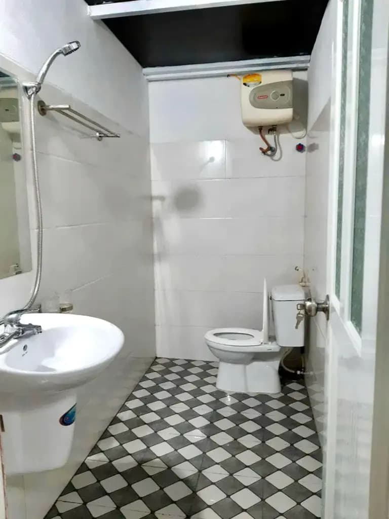 Main-CHO THUÊ NHÀ NGUYÊN CĂN XA LA - PHÚC LA: 53M2, 3.5 TẦNG, Ô TÔ ĐỖ CỬA, GIÁ CHỈ 9 TRIỆU/THÁNG-4