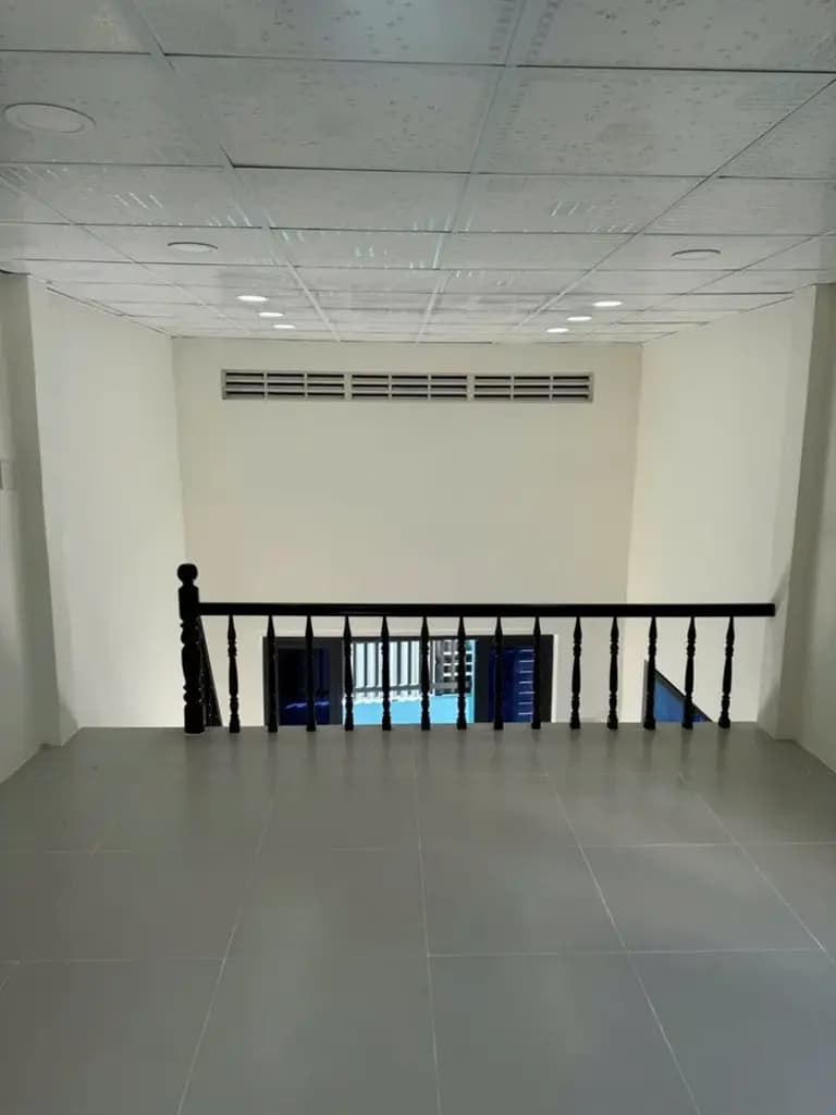 Main-👉 CƠ HỘI ĐẦU TƯ & AN CƯ GIÁ TỐT - CĂN GÓC HẺM Ô TÔ 7 CHỖ - SÁT MẶT TIỀN LÊ HỒNG PHONG! 👈-5