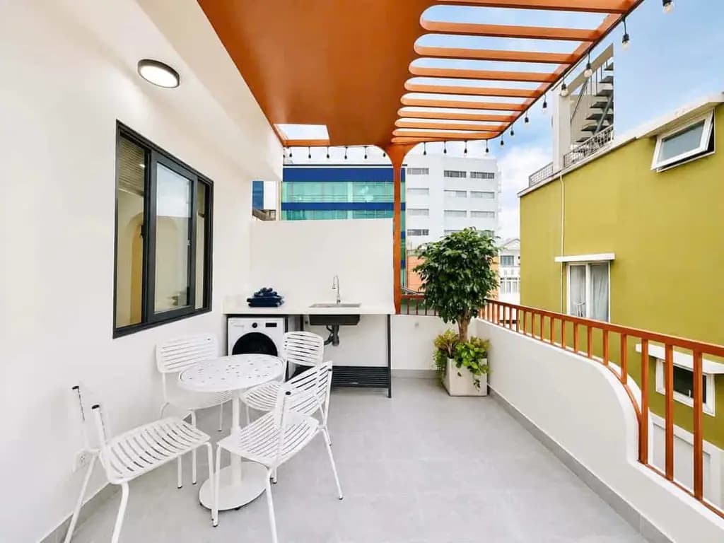 NHÀ 5 TẦNG FULL NỘI THẤT – ĐỐI DIỆN KHU D, BÌNH THẠNH - 36M², NỞ HẬU 4.7M - 5 TẦNG • 3PN • 7.98 TỶ