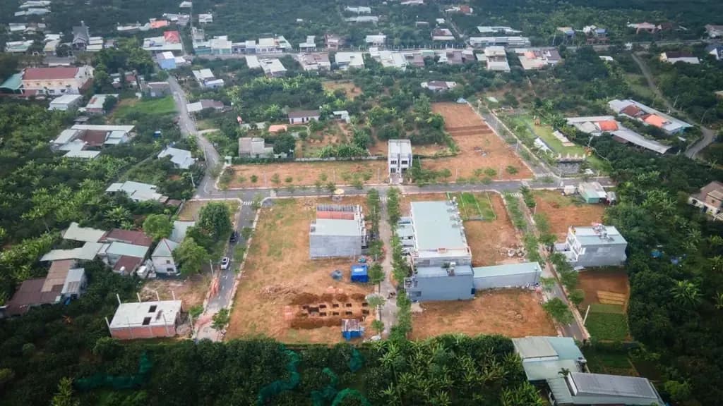 Main-Bán Đất ngay cổng KCN THẠNH PHÚ - ĐỒNG KHỞI-0