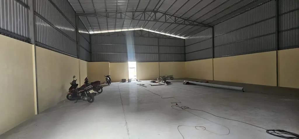 Main-NHÀ XƯỞNG CHO THUÊ NẰM ĐƯỜNG TX_25, PHƯỜNG THẠNH XUÂN QUẬN 12 DT: 300M GIÁ 20 TRIÊU LH: 0908561228-1
