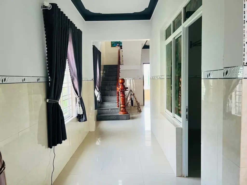 Main-🔥 CĂN NHÀ ''ĐẸP'' NGAY TRỤC ĐƯỜNG CHÍNH HOÀI HẢI – SÂN SAU GIÁP SÔNG CỰC CHILL! 🌿🏡-3
