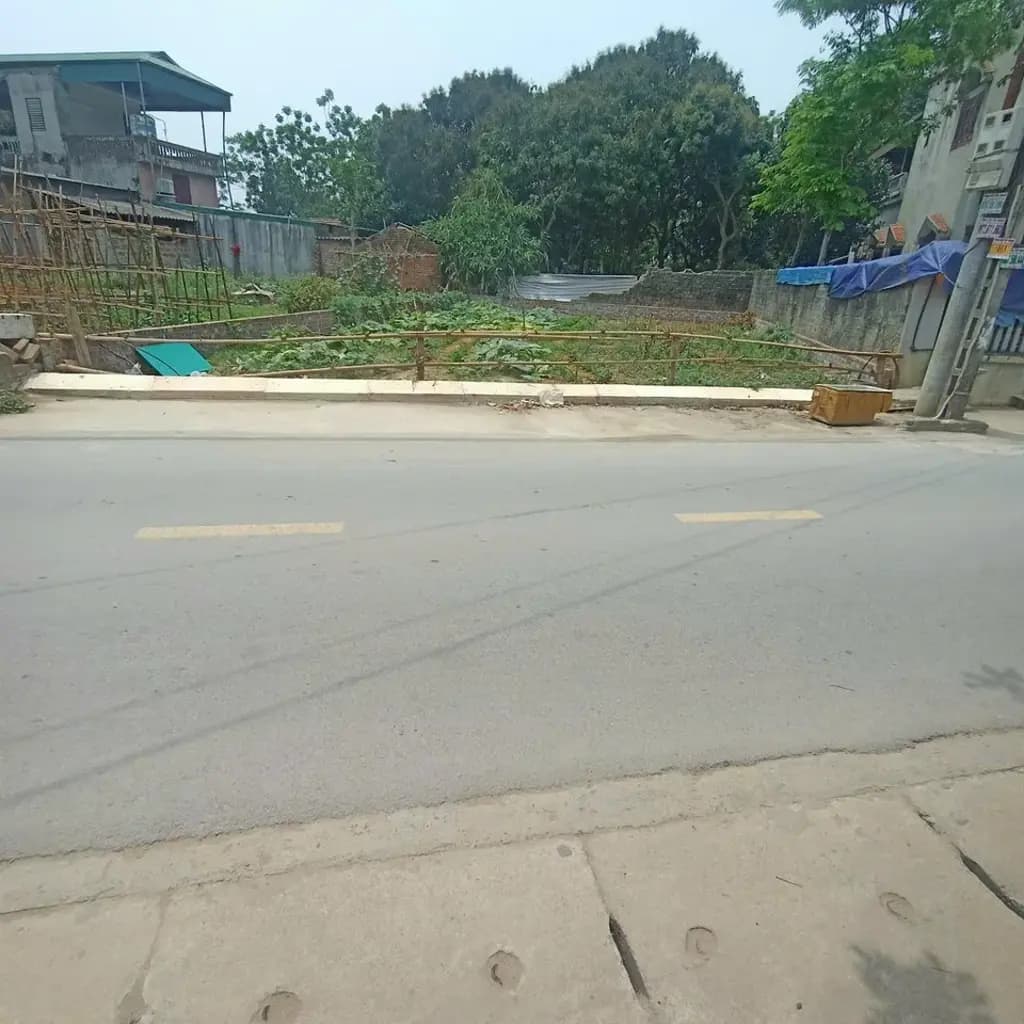 Main-Bán Đất 100m2 thổ cư giá 3 tỷ tại Xã Tiến Xuân Huyện Thạch Thất Hà Nội-0