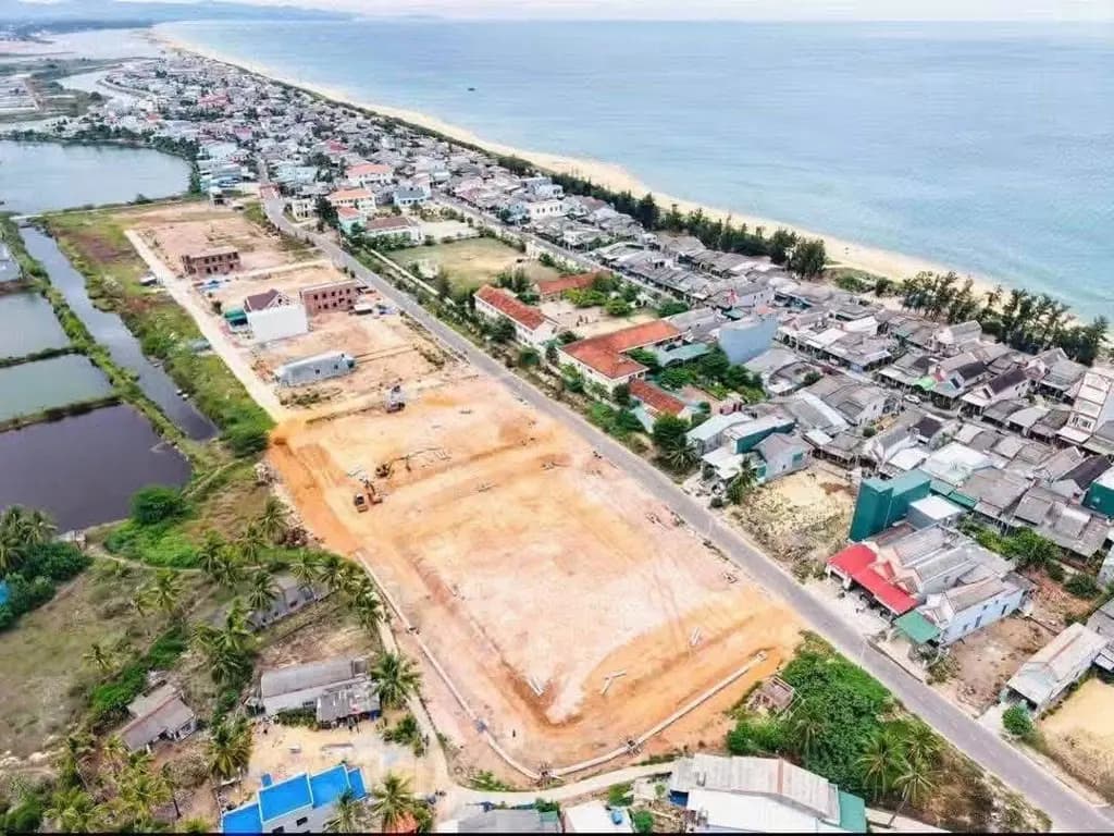 Main-MUỐN TÌM HIỂU NHÀ ĐẤT HOÀI HẢI – ANH CHỊ CÓ THỂ THEO DÕI KÊNH CỦA EM-3