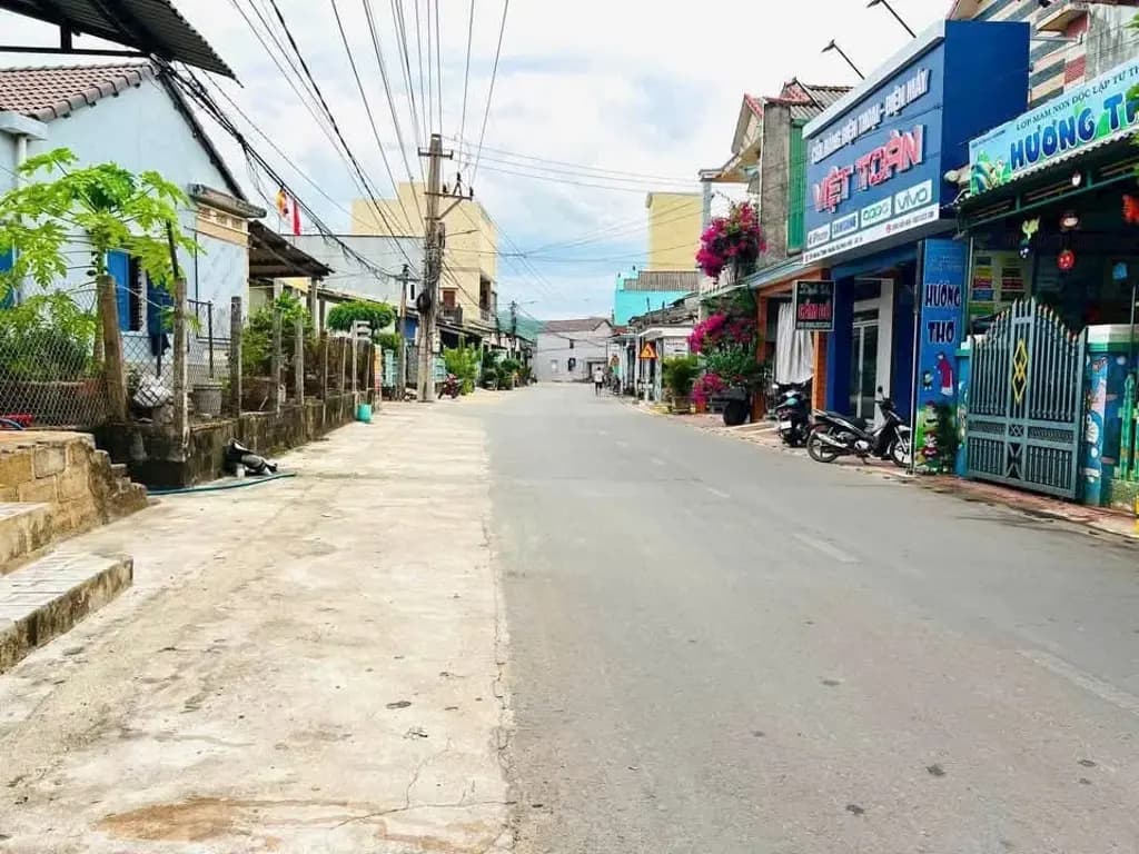 Main-TÌM CHỦ MỚI CHO NGÔI NHÀ - DỌN VÀO LÀ Ở NGAY-2