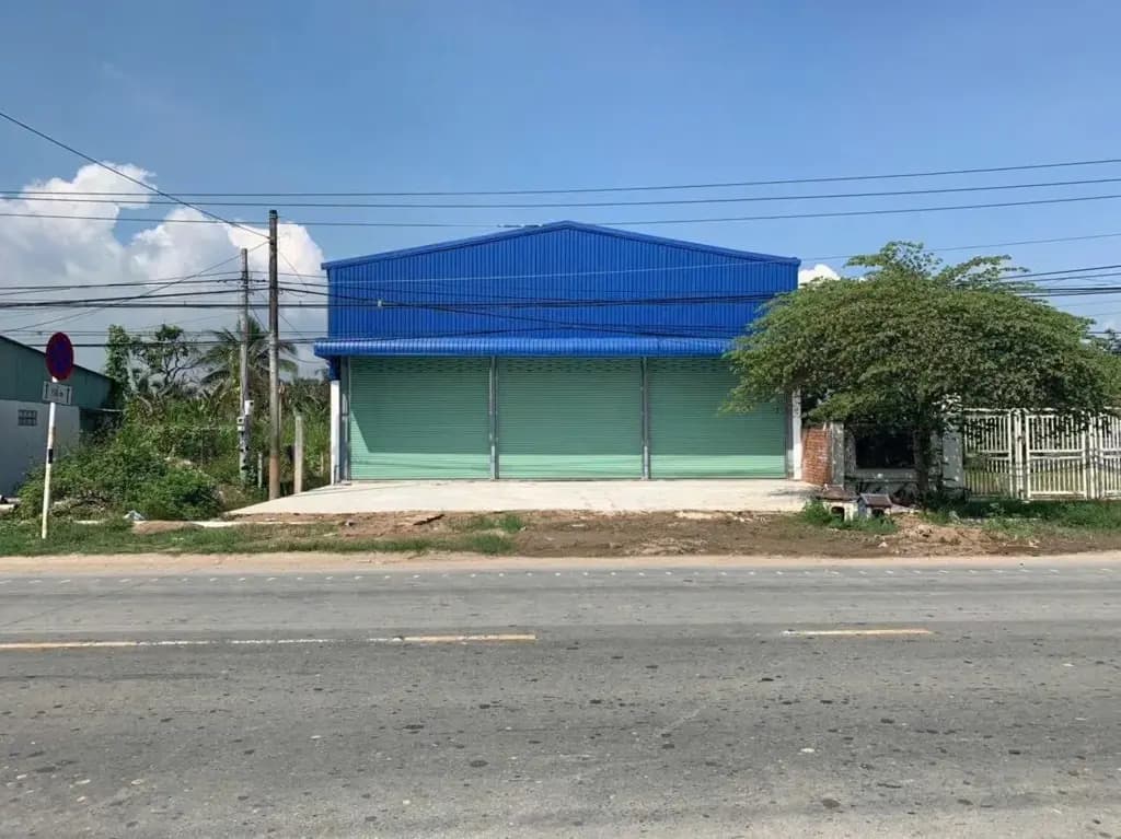 Main-KHO MẶT TIỀN QL 1A VĨNH LONG 1.050M² – CONTAINER CHẠY HOÀN HÀO – GIÁ CHỈ 35 TR!-0
