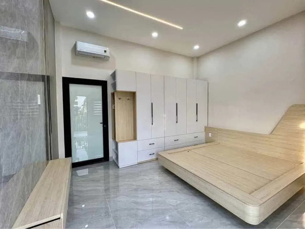 Main-Nhà đẹp khu dân cư đông đúc sổ riêng thổ cư sang tên trong ngày-3