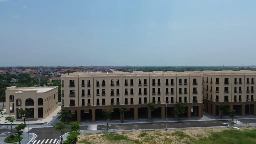 Main-Tôi cần bán căn Liền Kề 4 tầng + 1 mái mới tinh, Diện tích đất 74m2 ở Gia Lâm- Hà Nội giá 10 tỷ-4