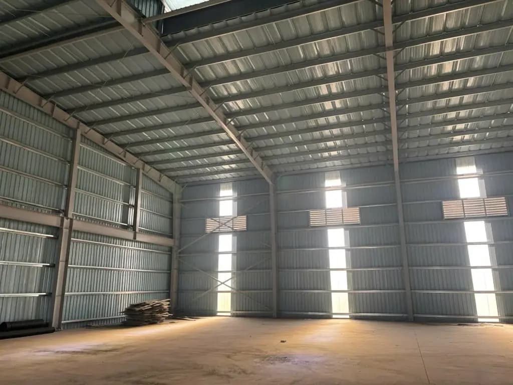 Main-Cho thuê Kho, nhà xưởng 2700m2 giá 270 triệu tại - Chọn - Phường Hải An Hải Phòng-0
