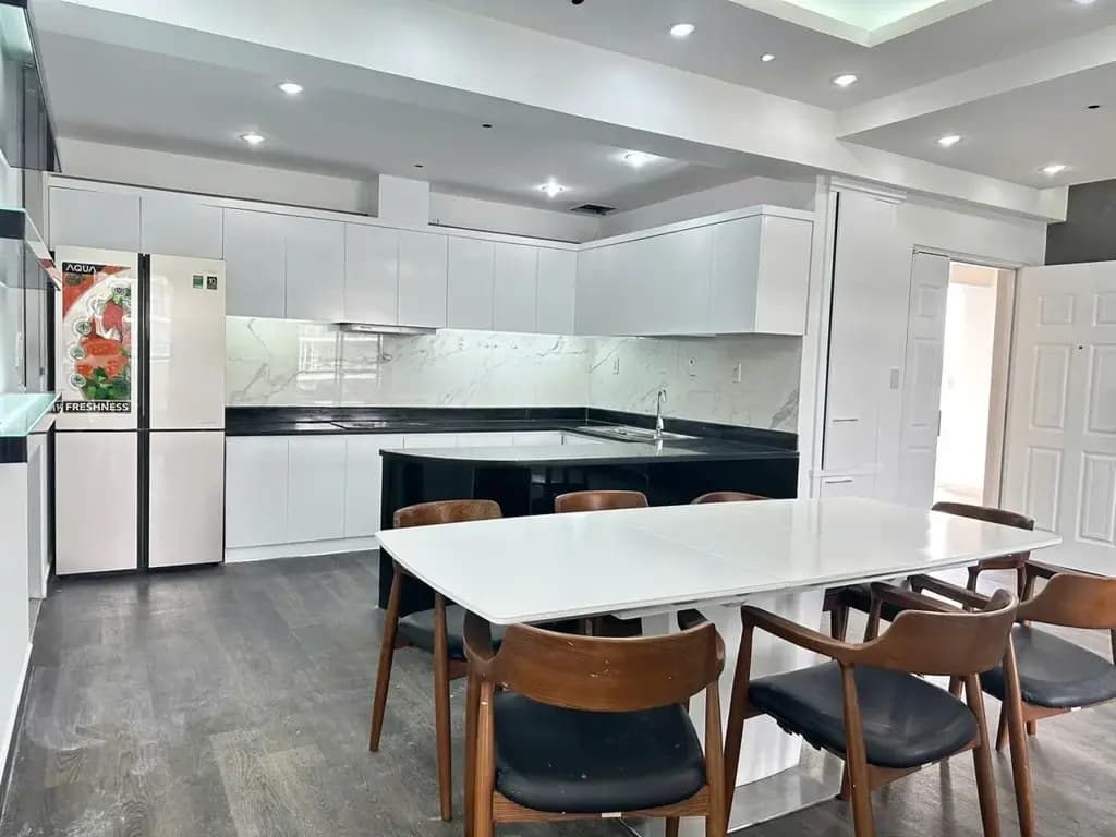 Main-Cho thuê Căn hộ chung cư garden court 147m2 m, giá 30 triệu tại Đường Tôn Dật Tiên Phường Tân Phong Quận 7 TP. Hồ Chí Minh-4