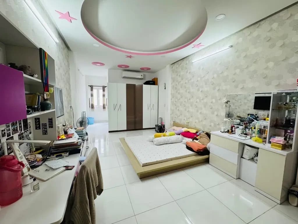 Main-Bán Nhà gấp mặt tiền kinh doanh sầm uất giá chỉ 24 tỷ-2