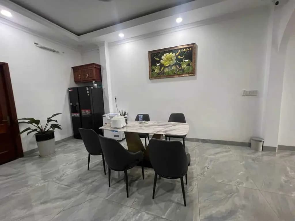 Main-BÁN NHÀ PHỐ PHƯỜNG HIỆP BÌNH- TP THỦ ĐỨC - 3 TẦNG – NỘI THẤT CAO CẤP – 5 PHÒNG NGỦ – HẺM Ô TÔ TRÁNH-4
