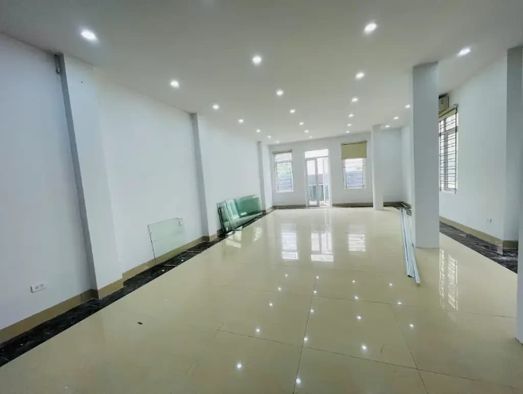 Main-Cho thuê Văn phòng 75m2 giá 16 triệu tại Đường Phạm Tuấn Tài, Phường Dịch Vọng Hậu, Quận Cầu Giấy, Hà Nội-1