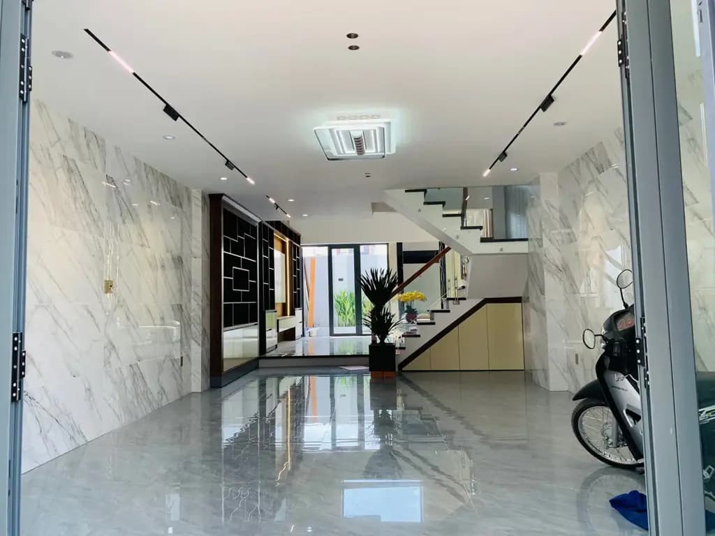 Main-BÁN NHÀ 5X18 ĐÚC 3 TẤM SỔ RIÊNG 7.25 tỷ Gần Chợ Đầu Mối Đường Nguyễn Thị Sóc Xã Bà Điểm TP. Hồ Chí Minh-1