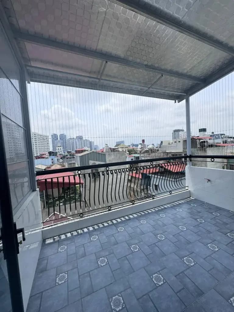 Main-Cho thuê nhà 6 tầng THANG MÁY ngõ 361 XUÂN ĐỈNH. 19 triệu/tháng. Ưu tiên: Hộ Gia Đình, KD Onl, VP.-7