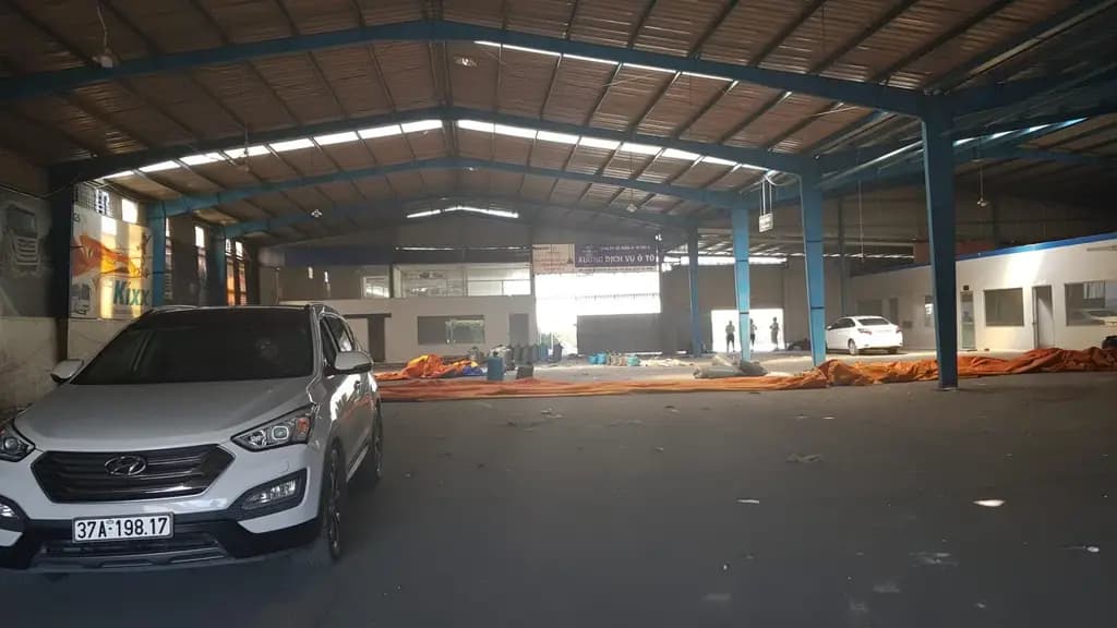 Main-Nhà xưởng nằm đường kim cuong tân thạnh đông cu chi dt: 2000m giá 50 triêu/tháng lh: 0944977229-0