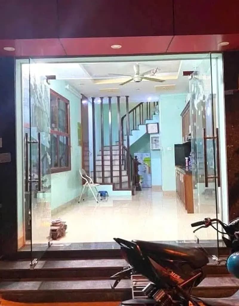 Main-Cho thuê nhà ngõ 1194 ĐƯỜNG LÁNG, Đống Đa. 15 triệu/tháng. Ưu tiên: Hộ gia đình, Văn phòng, KD Onl-1