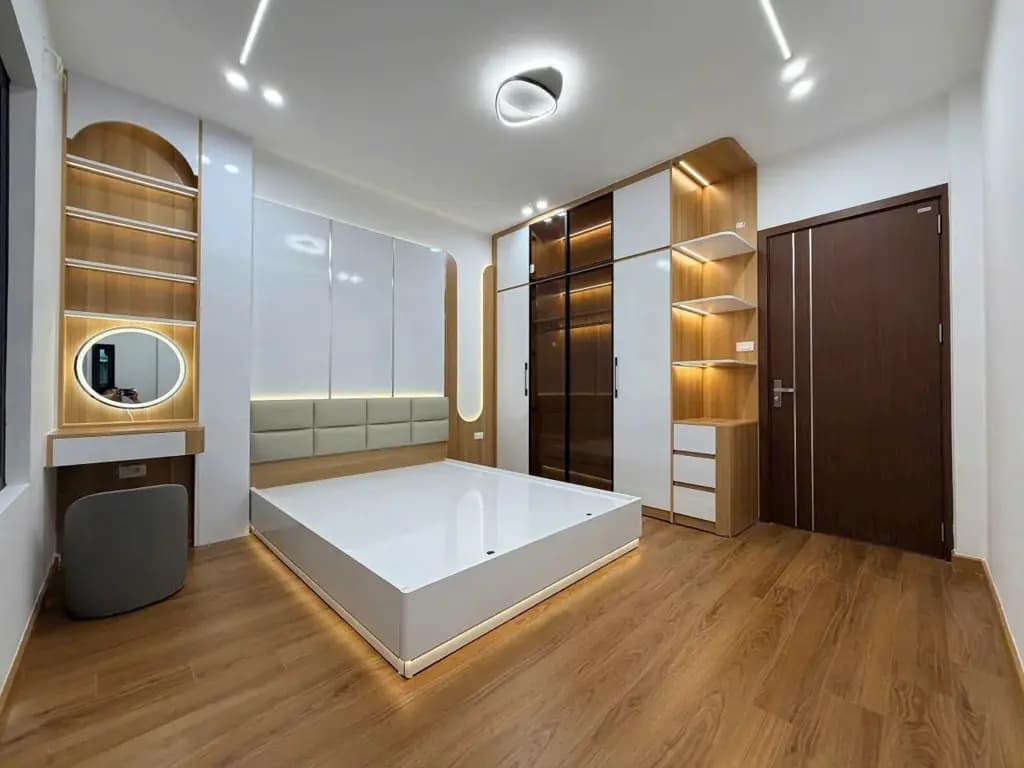 Main-Bán Nhà riêng 30m2 có sẵn 30 m2 thổ cư giá 8.3 tỷ tại đường Vũ Tông Phan - Chọn - Phường Khương Đình Hà Nội-2