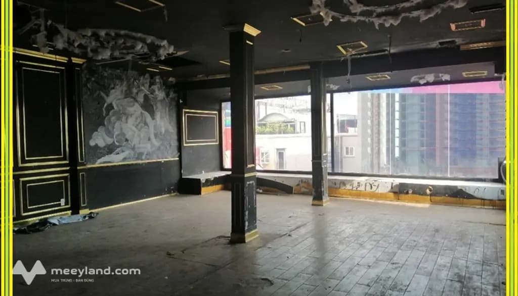 Main-Cho thuê rẻ mặt bằng 160m2 thang máy Nguyễn Trãi, quận 1, Hồ Chí Minh-5