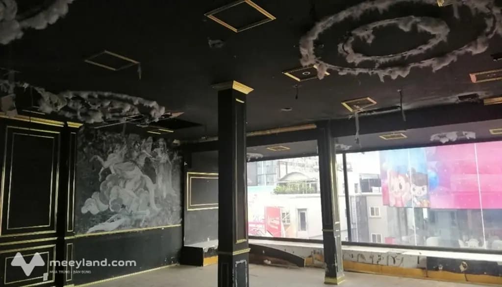 Main-Cho thuê rẻ mặt bằng 160m2 thang máy Nguyễn Trãi, quận 1, Hồ Chí Minh-6