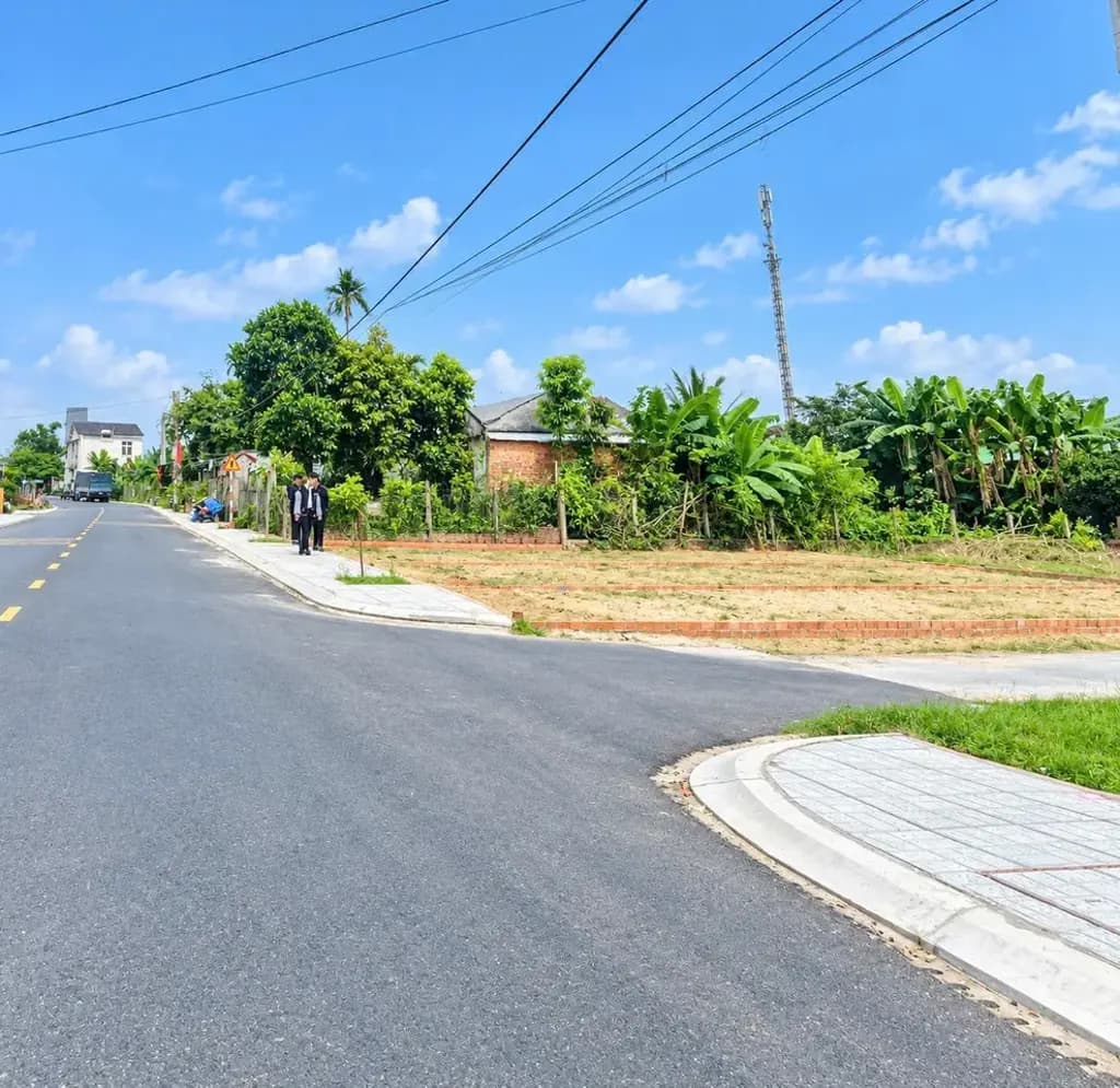 Main-✅ Còn duy nhất 1 lô góc 2 mặt tiền kinh doanh đường 7m5 Thị Trấn Nam Phước giá chỉ 1ty170-0