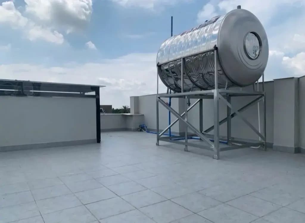Main-Bán nhà 3 tầng mặt tiền đường xe hơi tránh, diện tích 105m2, Nguyễn Duy Trinh, Long Trường, Quận 9. TpHCM-3