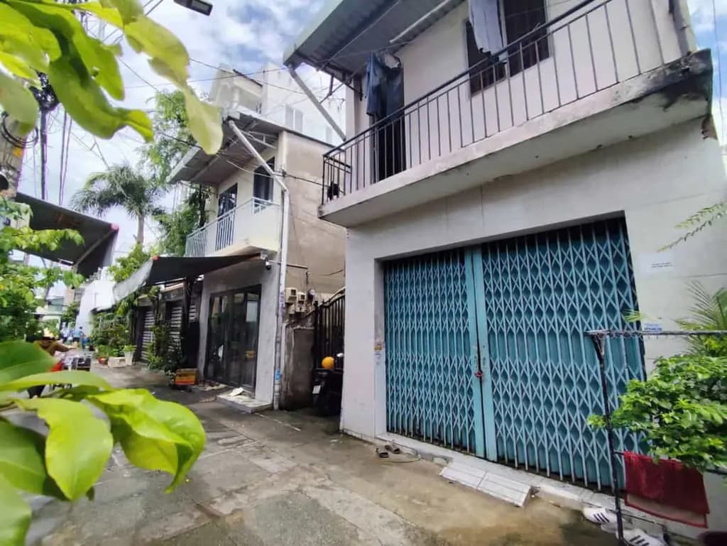 Main-Bán nhà trọ 10x17m 8 phòng, hẻm xe tải gần ngã tư Trung Chánh, xã Bà Điểm, giá 7 Tỷ-0