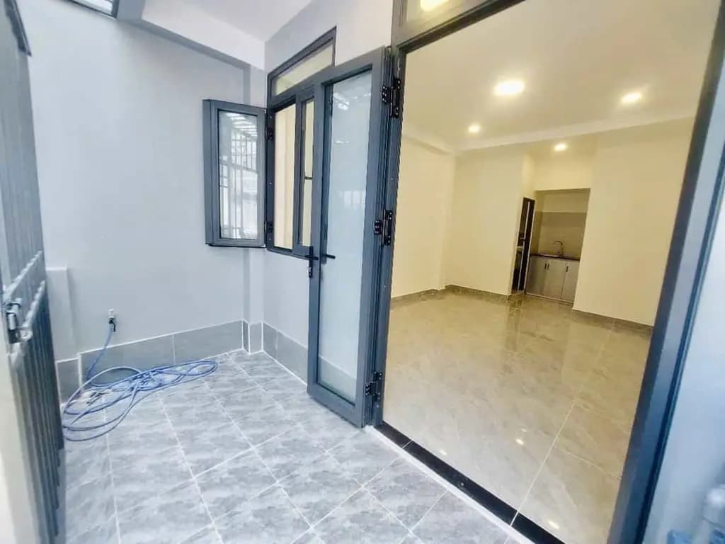 Main-NHÀ TRUNG TÂM PHƯỜNG PHÚ NHUẬN • 4PN – 4WC • ĐANG CHO THUÊ 18TR/THÁNG • SỔ HỒNG RIÊNG - CHỈ 6.5 TỶ-1