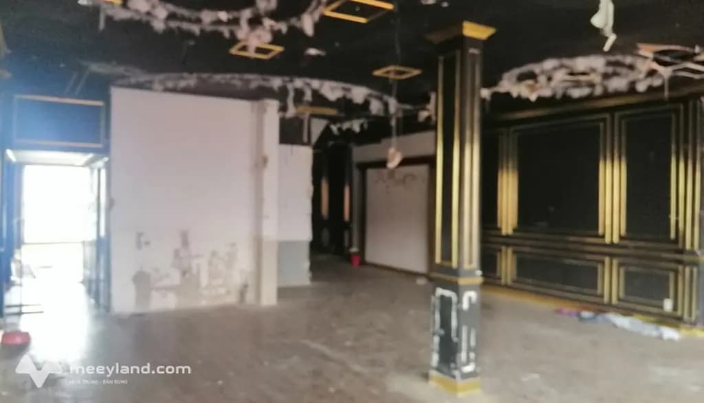 Main-Cho thuê rẻ mặt bằng 160m2 thang máy Nguyễn Trãi, quận 1, Hồ Chí Minh-7