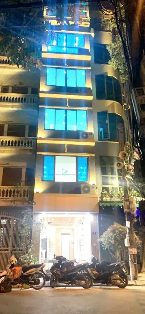 Main-Cho thuê phố Mạc Thái Tổ, Diện tích 50m2 giá 38 triệu tại Phường Dịch Vọng Hậu Quận Cầu Giấy Hà Nội-0