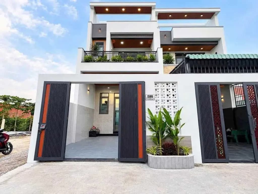 Main-Nhà lầu thiết kế hiện đại mới xây ngay cổng sau Văn Miếu Trấn Biên-0