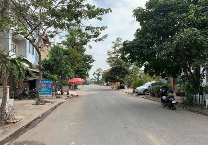 Thanh lý lô đất 92,5m2 5x18,5m ngay bx miền đông mới ga metro suối tiên, giá 4,250 tỷ thương lượng