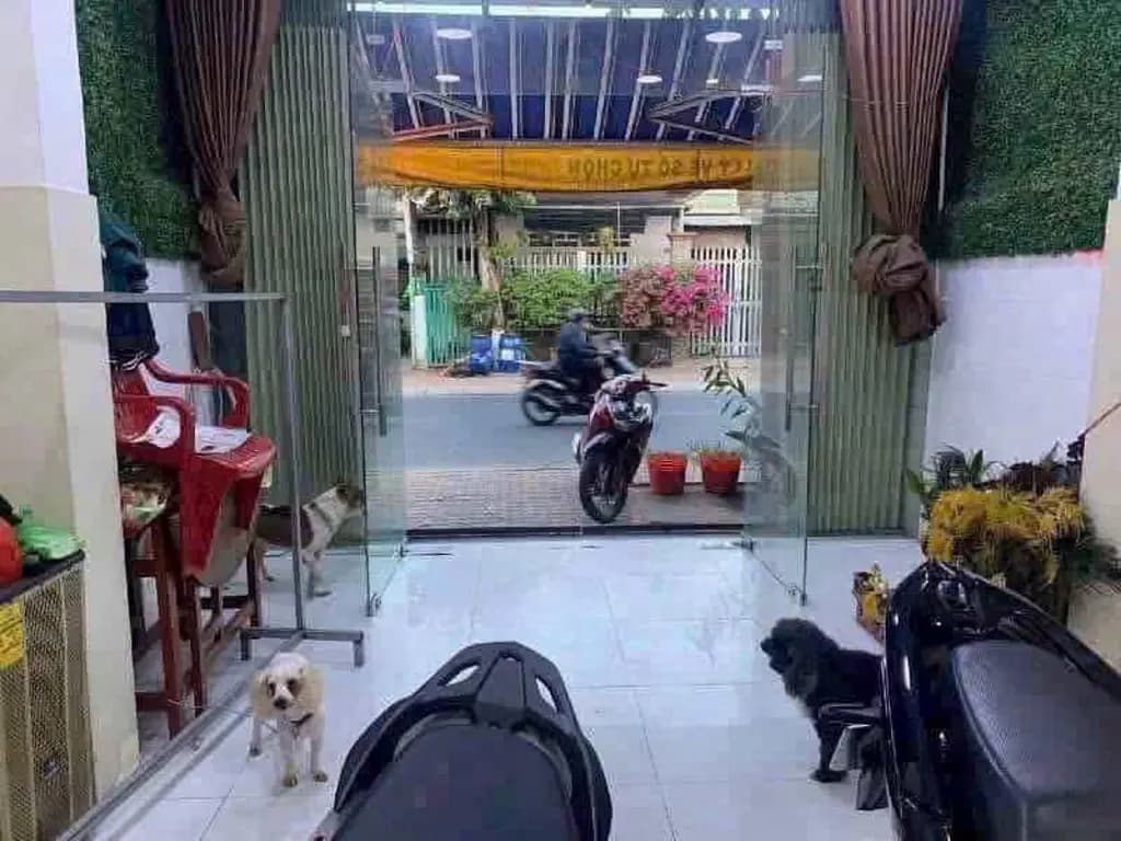 Main-BÁN NHÀ LẦU MẶT TIỀN NGUYỄN CHÍ THANH – LÁI THIÊU, TP.HCM-2
