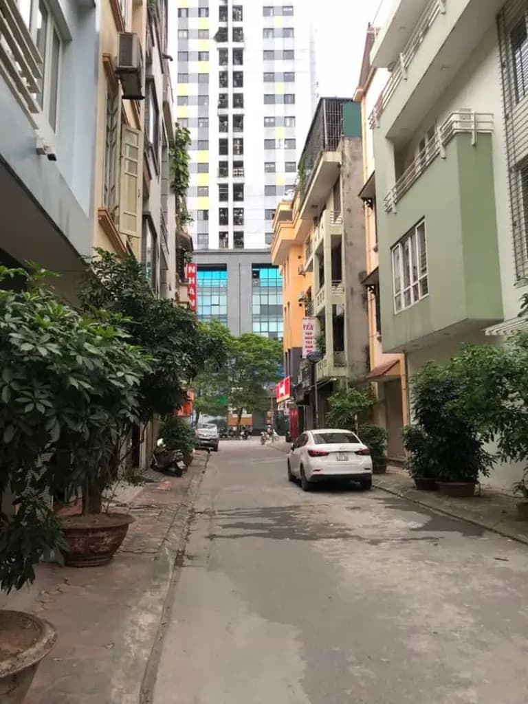 Main-CHÍNH CHỦ BÁN NHÀ LIỀN KỀ KĐT VĂN QUÁN - 68M² - 5 TẦNG - 2 MẶT THOÁNG - ÔTÔ TRÁNH-0