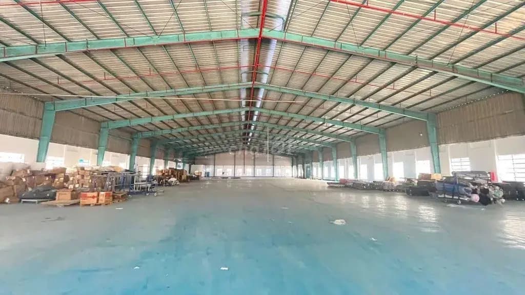 Main-Cho thuê kho xưởng 2600m2.Đầy đủ giấy tờ ,An Phu-0