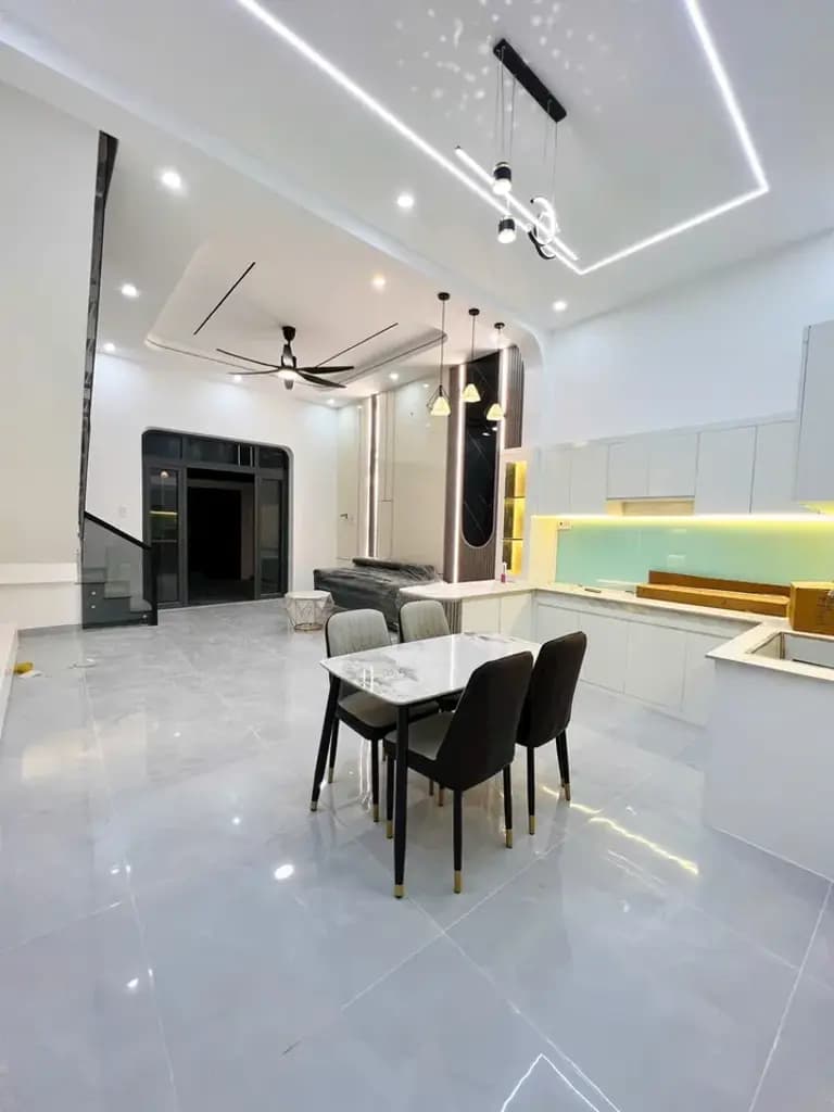 Main-Gia đình cần chia tài sản bán gấp căn nhà lầu gần hành chính công Phường Tân Triều. Giá 1tỷ6. Trả trước 400Triệu nhận nhà-3