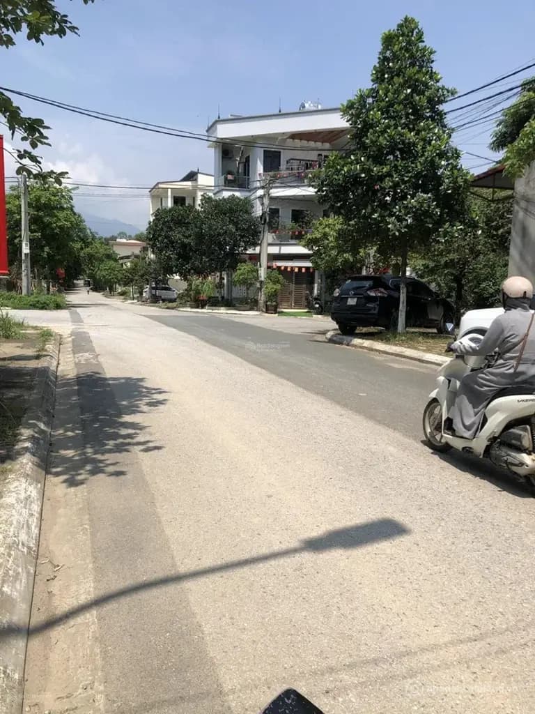 Main-Bán đất thổ cư: Bán Đất Xây Dòng Tiền & Đầu Tư ~700 triệu 1 năm tại Hoà Lạc, sát QL21-0